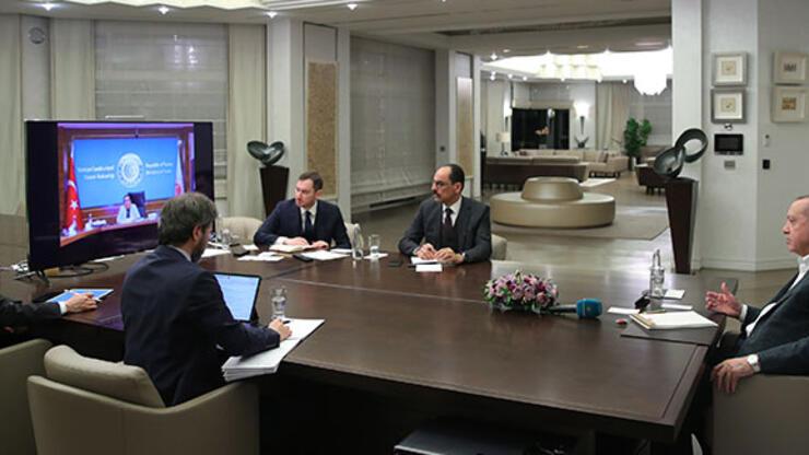 Cumhurbaşkanı Erdoğan, kabine üyeleriyle video konferansta bir araya geldi