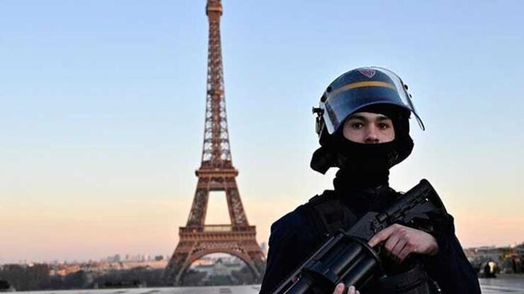 Fransa, Kovid-19 nedeniyle serbest dolaşımın sınırlandırma süresini uzattı