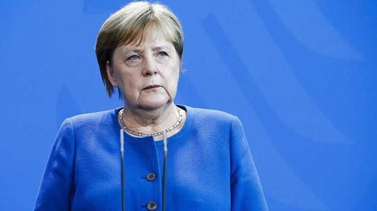 Almanya Başbakanı Merkel'in üçüncü Kovid-19 testi de negatif çıktı