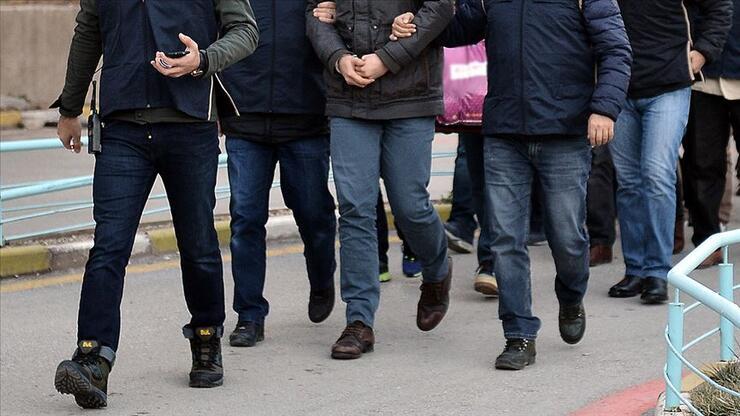 İstanbul'daki FETÖ operasyonu: 30 şüpheliden 13'ü tutuklandı