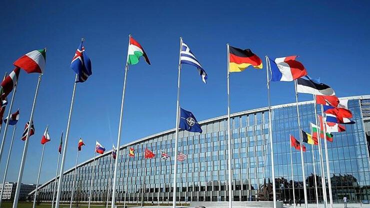 NATO'nun "Dynamic Manta 2021" tatbikatı başladı