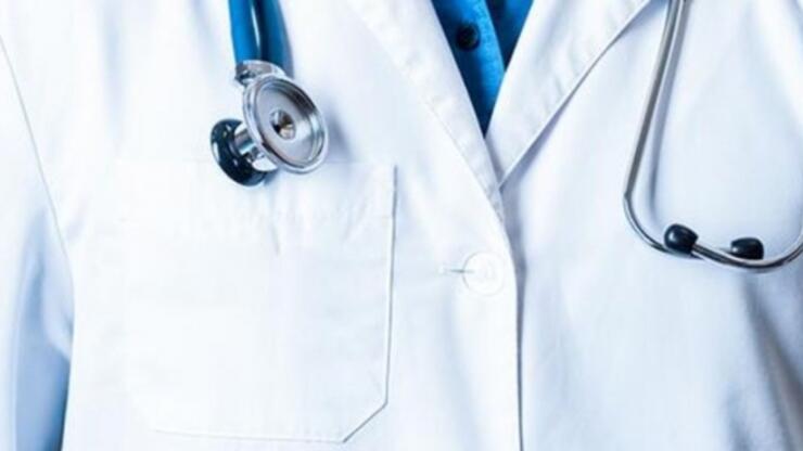 İsrail'de koronavirüsü kabul etmeyen doktorun lisansı iptal edildi