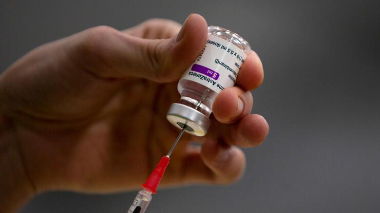 AB ile AstraZeneca arasında aşı teslimatı krizi