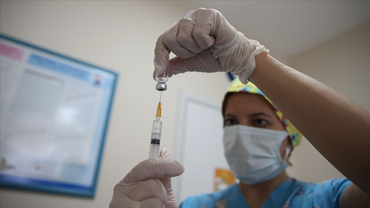 Bilim Kurulu üyesi İlhan'dan, aşı israfı riskine karşı 'yedek liste' önerisi