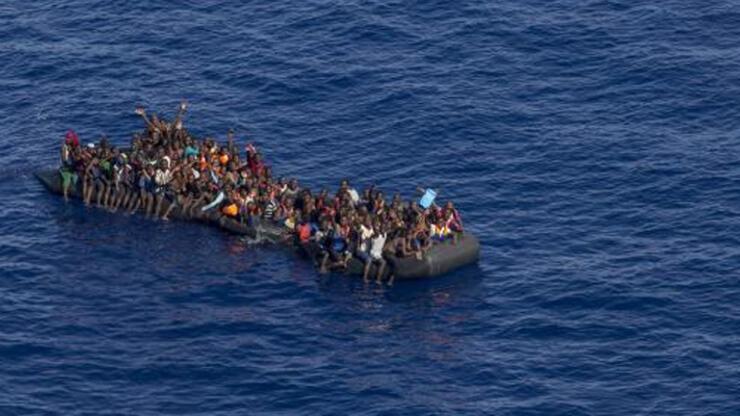 Akdeniz'de en az 50 düzensiz göçmen kayboldu