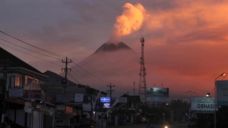 Merapi Yanardağı'nda haziran ayında ikinci kez patlama meydana geldi