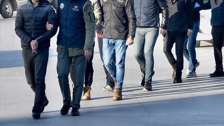 Eskişehir'de aranan 8 FETÖ hükümlüsü yakalandı