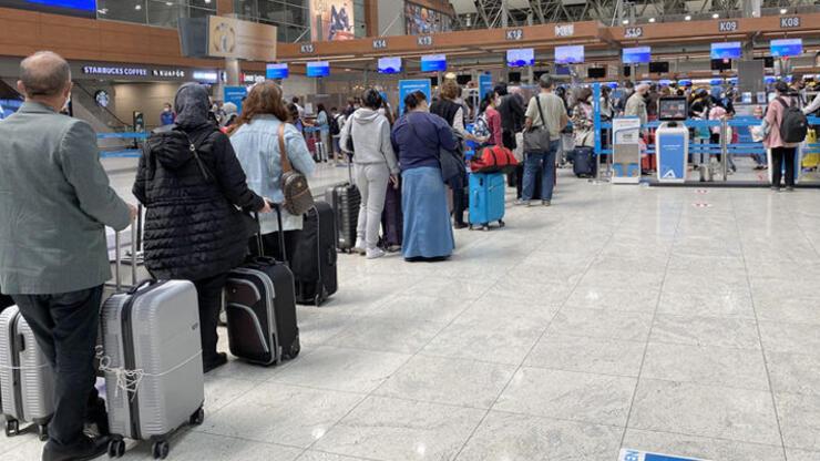 İstanbul Havalimanı 3 günde 100 binin üzerinde yolcuya ev sahipliği yaptı