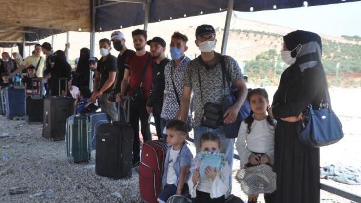 44 bin 220 Suriyeli bayramlaşmak için ülkelerine gitti