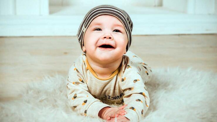 Rüyada Bebek Emzirmek Ne Anlama Gelir? Rüyada Başkasının Bebeğini