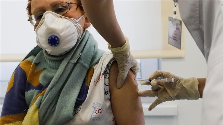 SON DAKİKA: Dünya genelinde uygulanan Kovid-19 aşısı sayısı 5 milyarı geçti