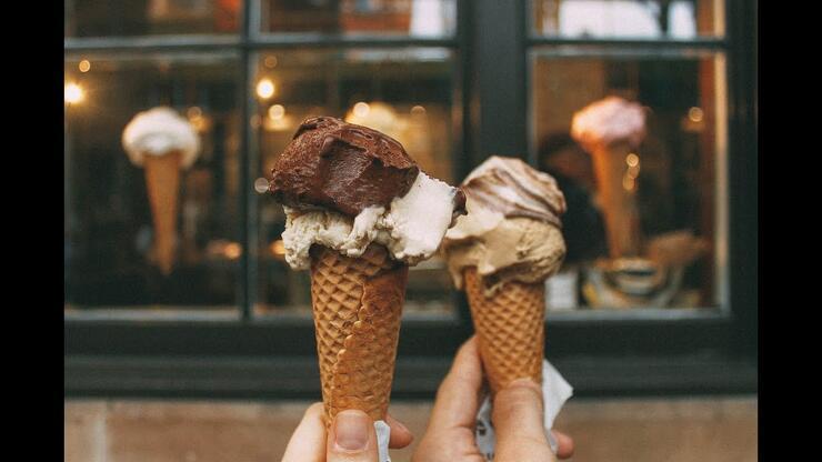 Rüyada Dondurma Yemek Ne Anlama Gelir? Rüyada külahta Dondurma Yemek Nasıl Yorumlanır?
