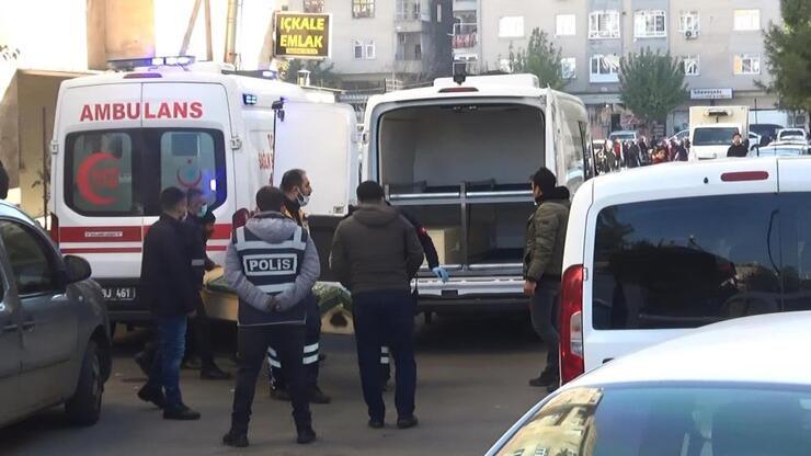 Diyarbakır'da baba dehşeti: 1 ölü, 2 yaralı