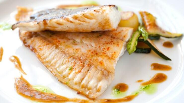 Son dakika: Kalkan balığı nasıl temizlenir? MasterChef'te gündem oldu: Kalkan ve dil balığı fiyatı 2021! Kalkan balığı nasıl pişirilir? 