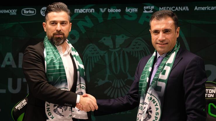 İH Konyaspor'da İlhan Palut sözleşmesini uzattı