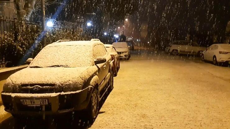 İstanbul'da kar yağışı başladı 