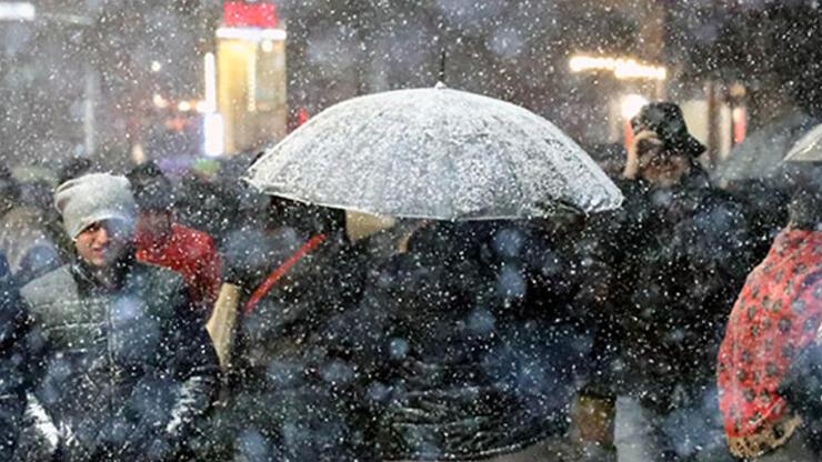 Meteoroloji saat verdi! İstanbul'a kar geliyor
