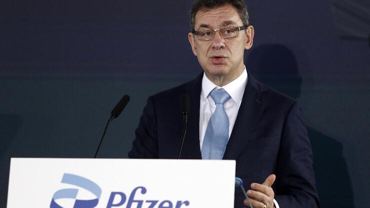 Pfizer CEO'sundan virüs açıklaması! 'Daha yıllar var'