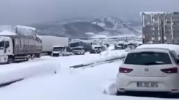 SON DAKİKA: Kilis-Gaziantep ulaşımına kar engeli