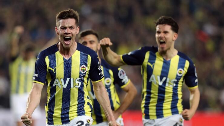 Fenerbahçe 6 yıl sonra Kadıköy'de kazandı