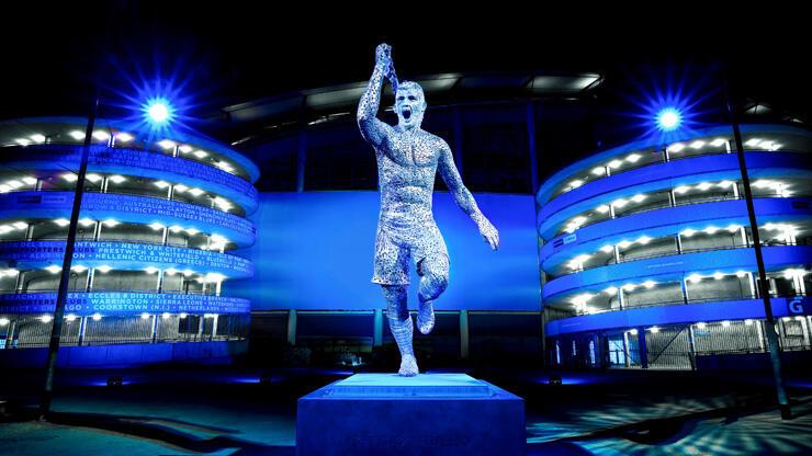 Son dakika... Manchester City Agüero'nun heykelini dikti