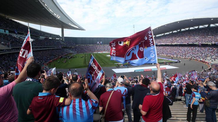 Son dakika... Trabzonspor'u iki günde 120 binden fazla kişi statta izledi