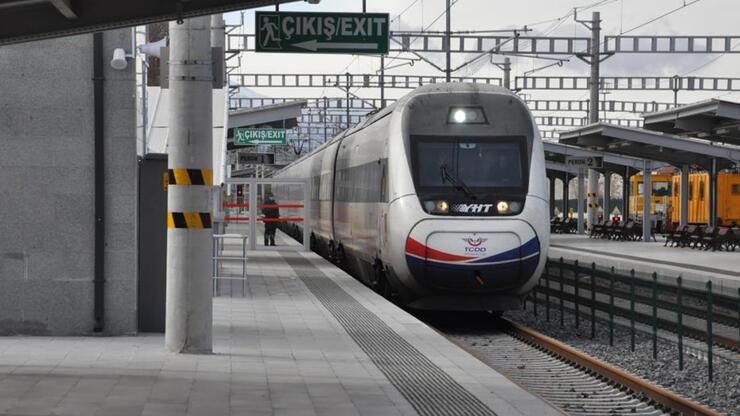 YHT bilet fiyatları 2022 ne kadar, kaç TL? Yüksek hızlı tren biletleri ne kadar?
