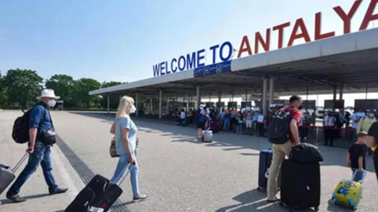 Antalya'ya hava yolu ile gelen turist sayısı 7 milyona yaklaştı