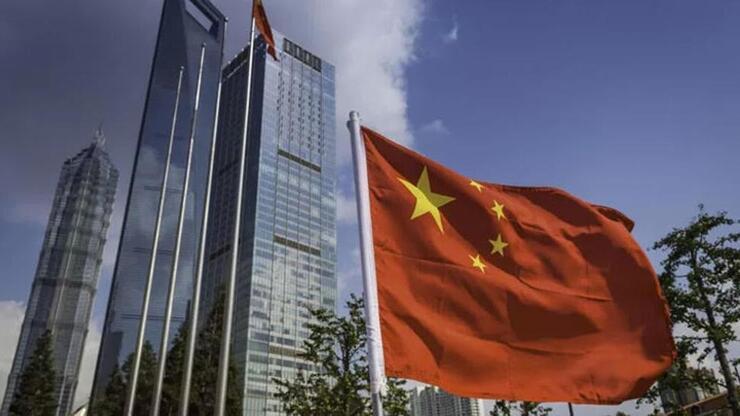 Fitch, Çin ekonomisinin bu yıl yüzde 5 büyüyeceğini tahmin etti