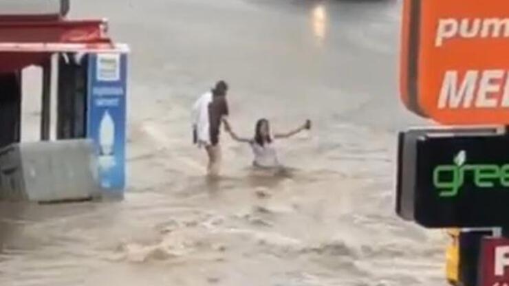 Başkent'te sel sularına kapılan genç kızı bir vatandaş kurtardı