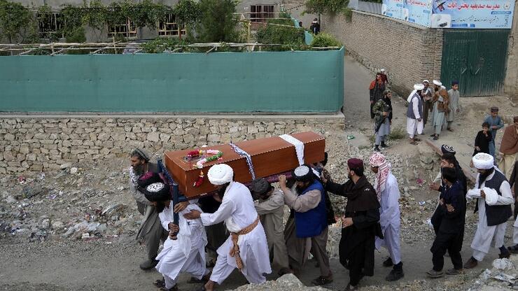 Kabil'de camide meydana gelen patlamada 21 kişi öldü