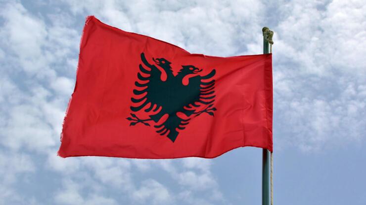 Arnavutluk Hakkında Her Şey; Arnavutluk Bayrağının Anlamı, Arnavutluk Başkenti Neresidir? Saat Farkı Ne Kadar, Para Birimi Nedir?