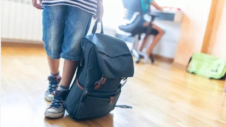 Çocukların omuzlarındaki yük: Sırt çantaları nasıl kullanılmalı?