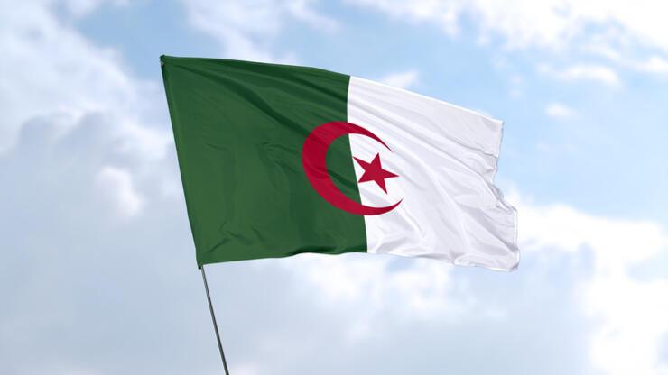 Cezayir Hakkında Her Şey; Cezayir Bayrağının Anlamı, Cezayir Başkenti Neresidir? Saat Farkı Ne Kadar, Para Birimi Nedir?