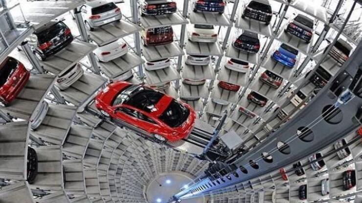 Avrupa'da  araç  satışları ilk kez yükseldi 