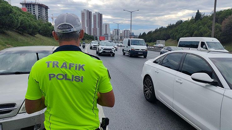 İstanbul’da trafik denetimi: Kurallara uymayanlara ceza yağdı