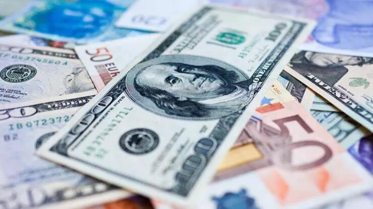 Dolar endeksi 20 yıl sonra ilk kez 112'yi aştı, euro/dolar 20 yılın en düşük seviyesine geriledi