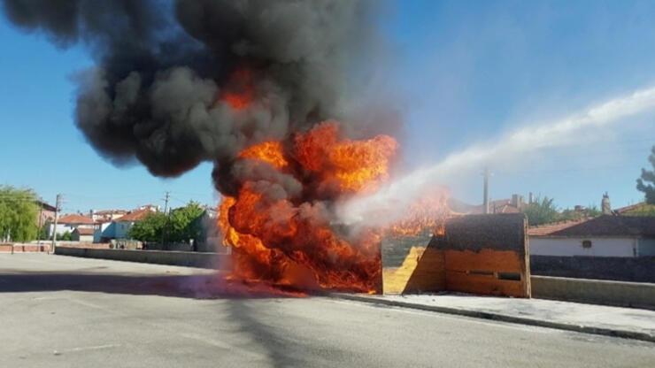 Çorum'da köy pazarında yangın
