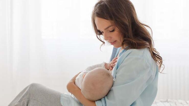 “Anne sütü bebeği pek çok hastalıktan korumaktadır”