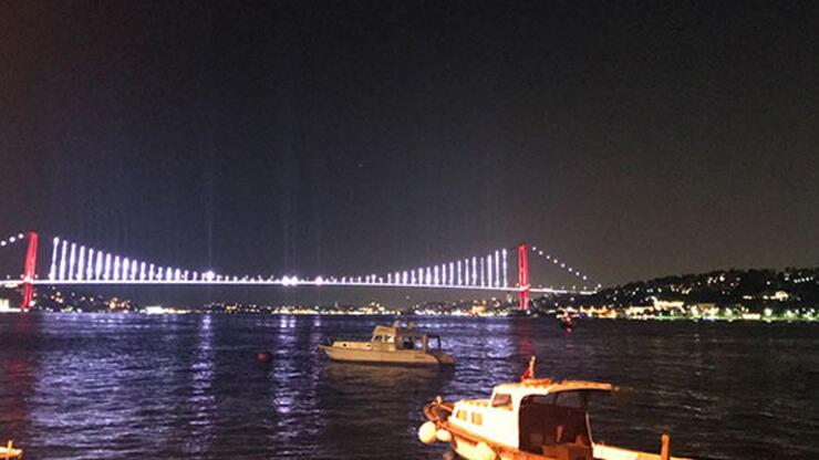 Son dakika haberi: İstanbul Boğazı gemi trafiğine kapatıldı