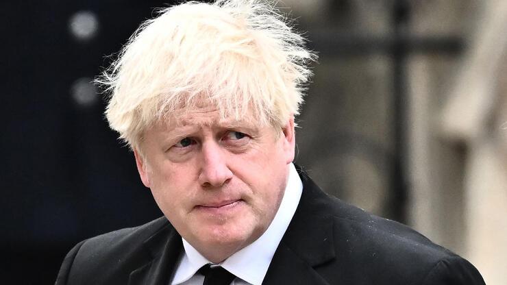 Boris Johnson hakkında flaş iddia: Koltuğu değil parayı tercih etti