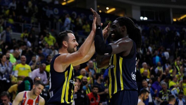 Fenerbahçe-Kızılyıldız maçında Melih Mahmutoğlu Euroleague kariyer rekorunu kırdı