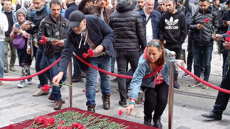 İstiklal Caddesi'nde saldırıda ölenler anıldı 