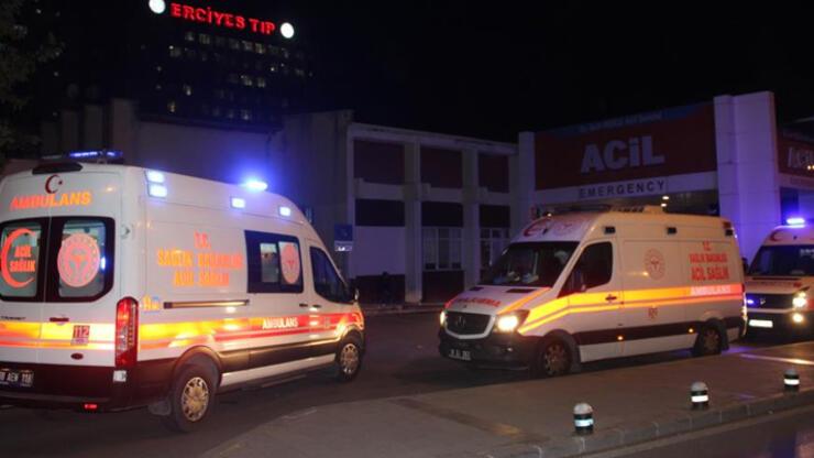 Sağlık ekibine yardım için giden ekipler bıçakladı: 1'i bekçi 3'ü polis 4 yaralı