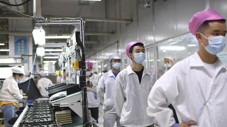 Çin’de iPhone fabrikasında protesto