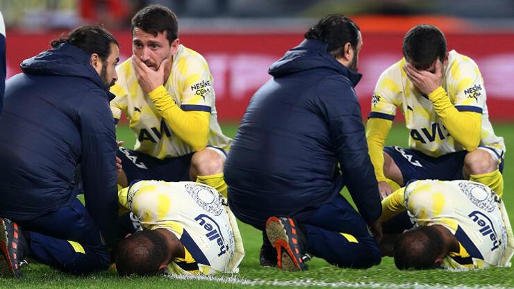 Fenerbahçe'de Joao Pedro sakatlandı! Mert Hakan görünce yıkıldı