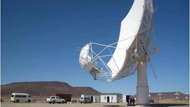 Evrenin gizemlerine ışık tutacak adım: Dünyanın en büyük radyo teleskobu SKA'nın inşasına başlandı