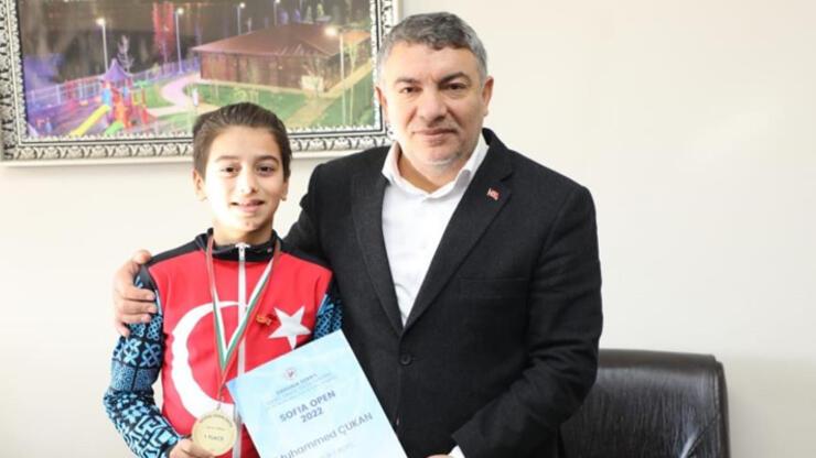10 yaşındaki Muhammed, Avrupa şampiyonu oldu