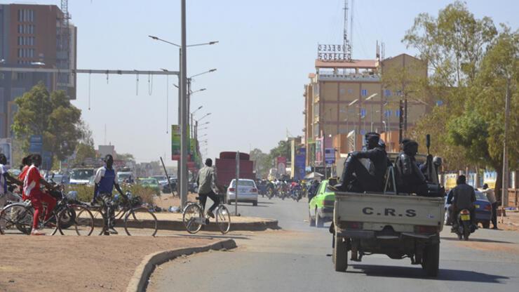 Burkina Faso, Fransa Büyükelçisini “istenmeyen kişi” ilan etti