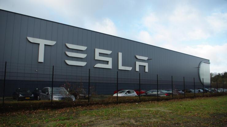 Tesla'dan Nevada kompleksine 3,6 milyar dolar yatırım